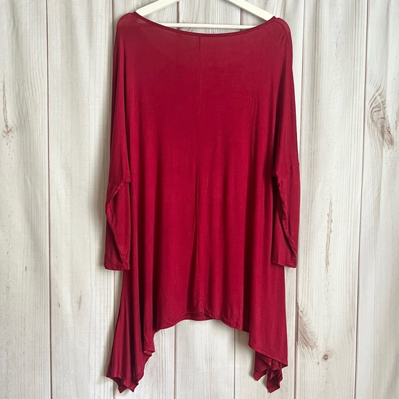 Dark Red Tunic - Picture 6 of 6